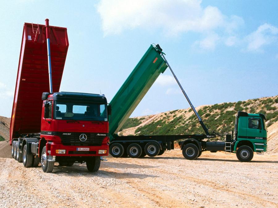  Mercedes-Benz Actros 2040 1997 года  (фото 11 из 12)